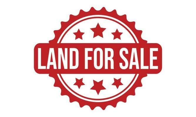 Genuine Land for Sale -Private Mailo, 30 decimals in Nyanama, Kampala.